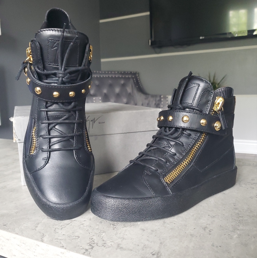 Giuseppe Zanotti Black and Gold Studded High Tops with box. EUR 43 / US 10-10.5